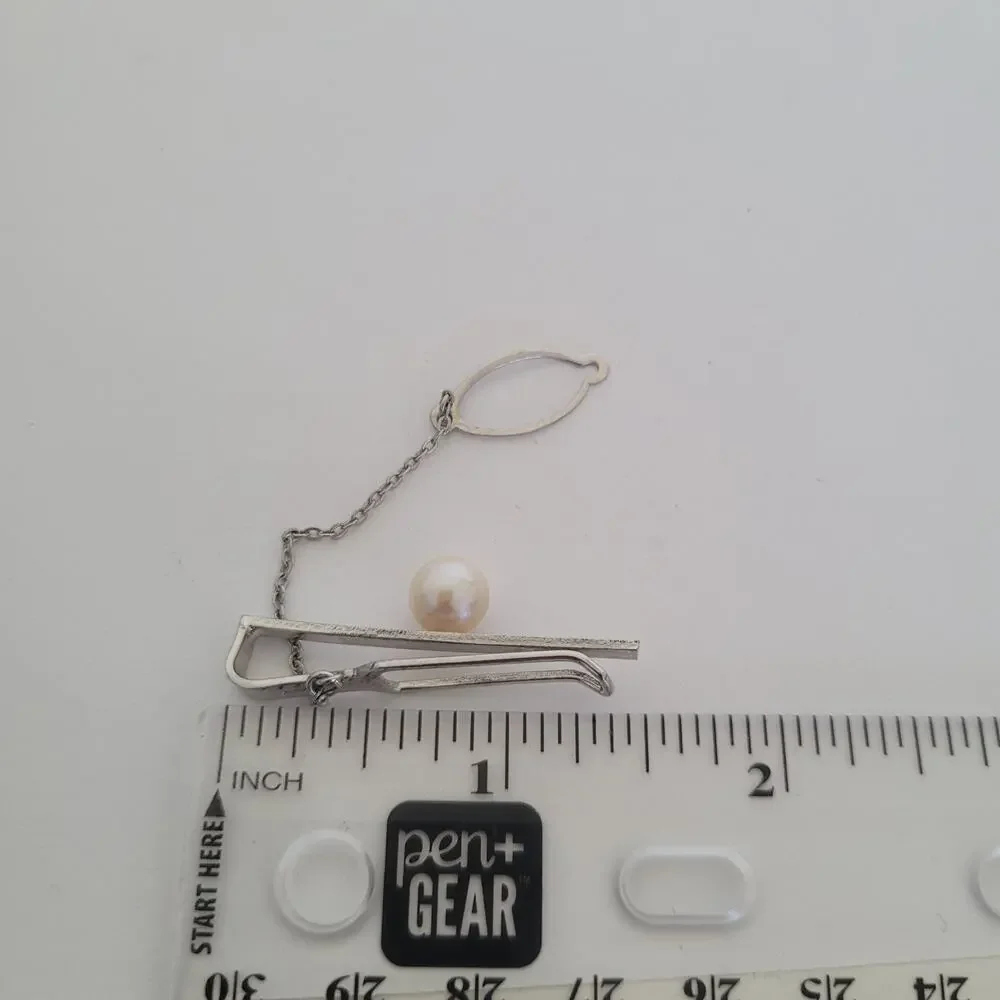 Silver Tone Tie Bar Clip Stick Clasp With Chain Faux Pearl Unbranded Small Short